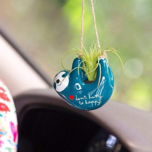 apro-ajandek-kocsiba-noknek