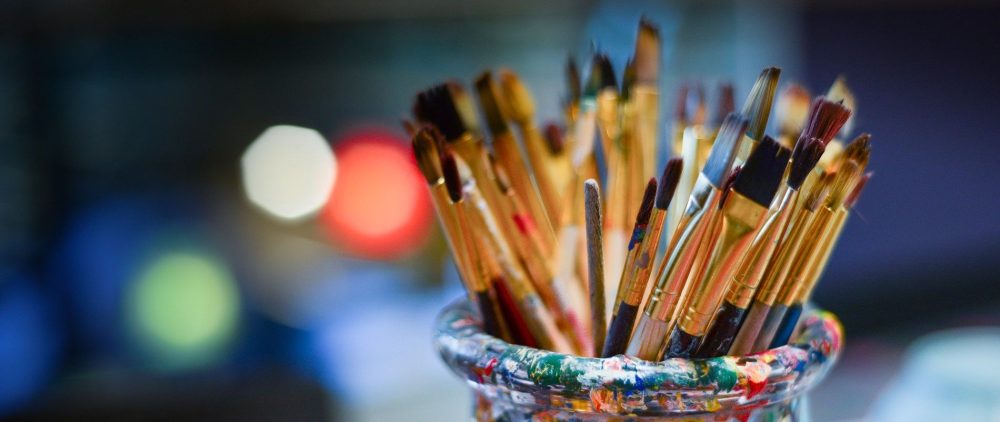 anyak napi ajandek oteletek borito