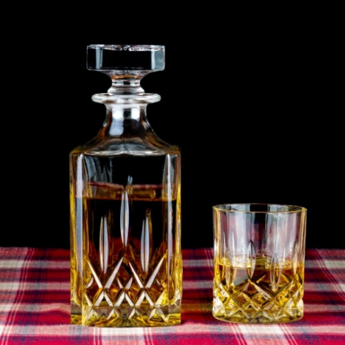 Whisky ajándékcsomag - whisky dekantáló